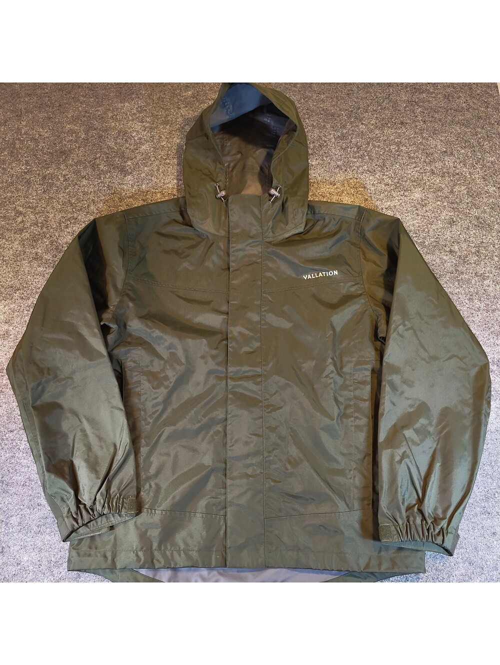 Vintage Vallation Outerwear Men's Size L Green Rain Jacket Dark Rain Windbreaker